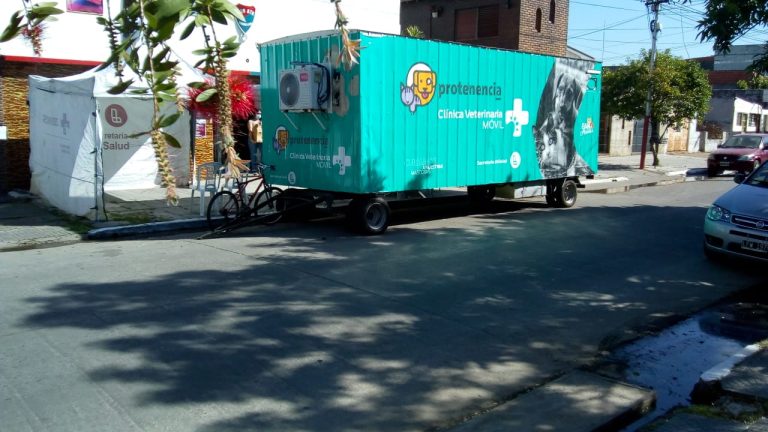 La Clínica Veterinaria Móvil llega a Remedios de Escalada