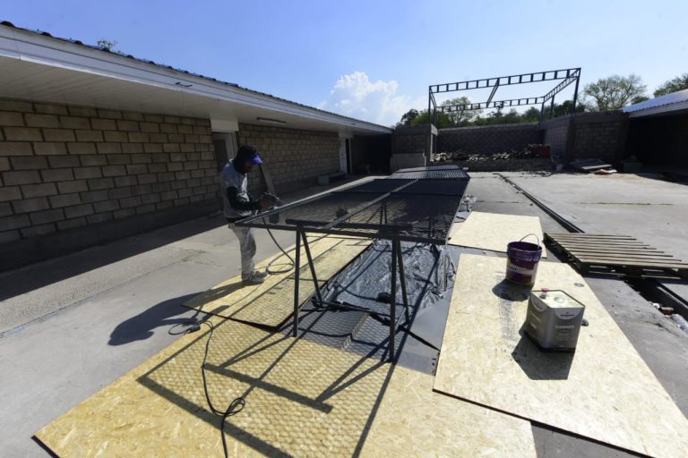 Obras en la Casa Municipal de la Cultura en Don Orione