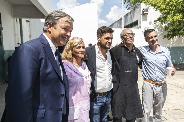 Renovaron espacios escolares en Brown