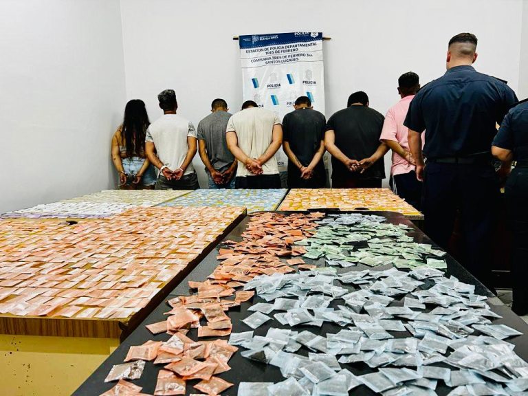 Operativo para desbaratar un búnker narco en Puerta 8