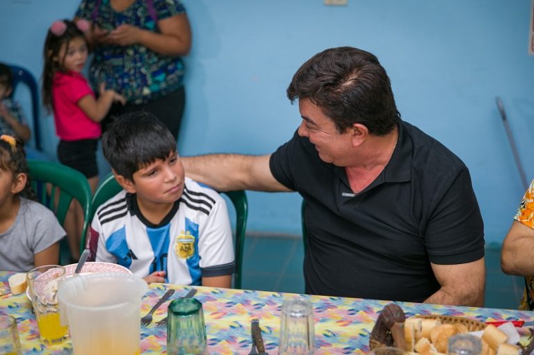 Espinoza trabaja en silencio y repudia el “carancheo” por el crimen del colectivero