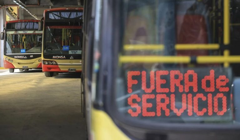 Comenzó el paro general de la CGT contra la reforma laboral de Milei