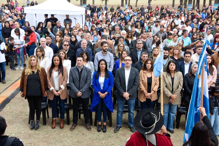 Malvinas Argentinas homenajeó a los veteranos y caídos durante la Guerra de Malvinas