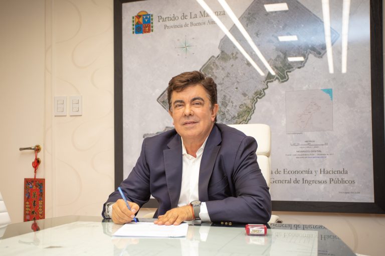 Aumento del 70 por ciento del salario para municipales de La Matanza