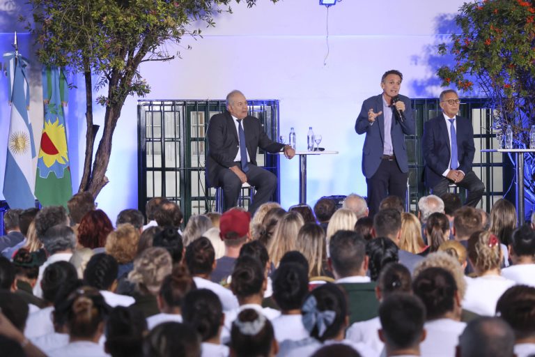 En Ituzaingó, Katopodis y Descalzo inauguraron el nuevo Centro Regional Universitario