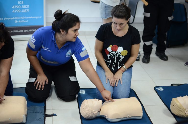 En Vicente López regresan los talleres de RCP al Centro Universitario de Vicente López