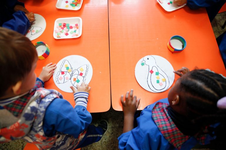 Jornadas de concientización sobre el maltrato infantil en Tres de Febrero