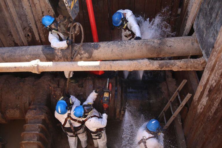 AySA renovó dos válvulas que mejorarán el servicio de agua potable en hogares de CABA