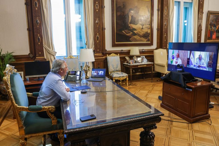 Fernández dialogó con Lula sobre los acuerdos comerciales