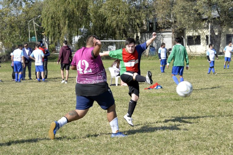 Morón lanza un curso municipal de entrenadores de fútbol