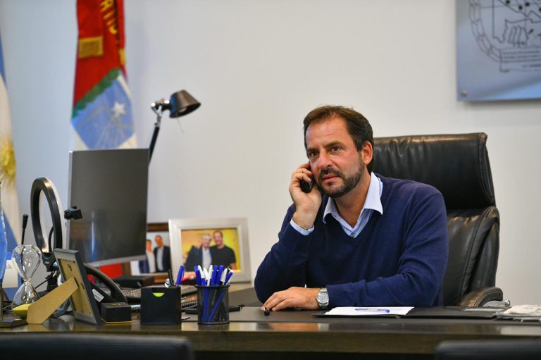 Sujarchuk deja la Secretaría de Economía del Conocimiento y regresa como intendente