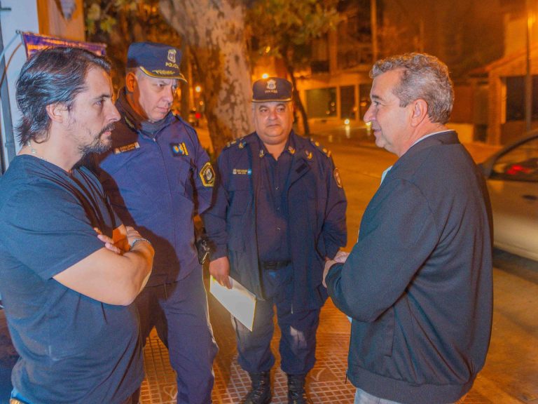 Suman un nuevo móvil para la Subdelegación Departamental de Investigaciones de San Fernando