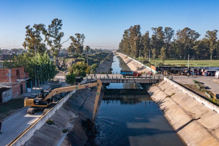 Acumar reacondiciona arroyos en 10 municipios bonaerenses