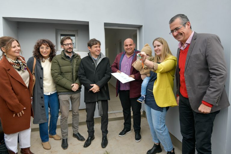Kicillof: “Hay que seguir construyendo en vez de proponer dinamitar todo”