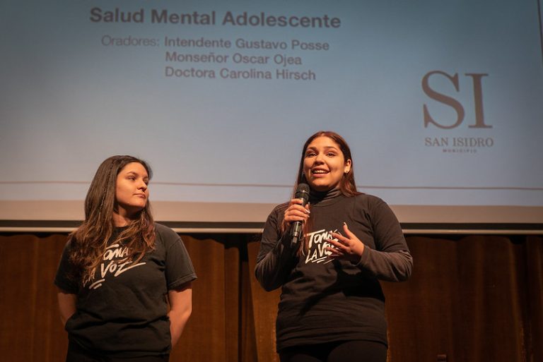 Encuentro sobre salud mental adolescente en San Isidro