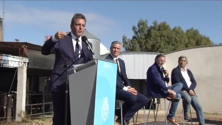 Massa anunció una batería de medidas para el campo