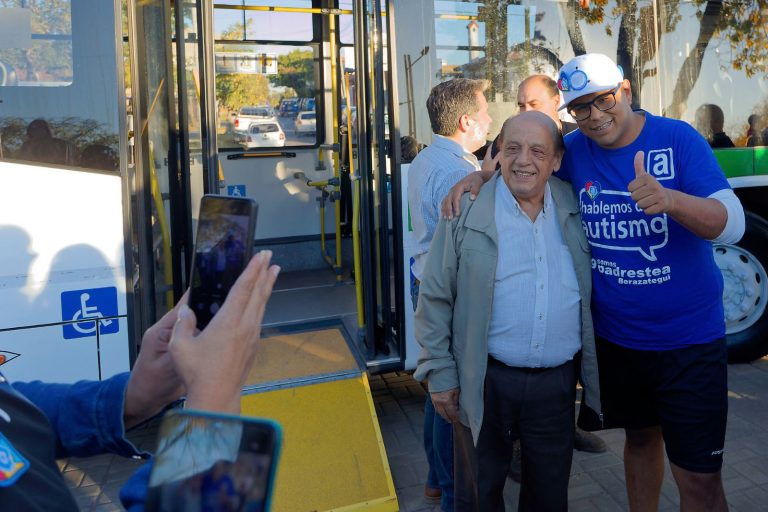 Cerraron el mes de concientización sobre el autismo en Berazategui