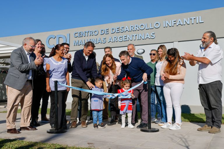Achával y Katopodis inauguraron dos Centros de Desarrollo Infantil