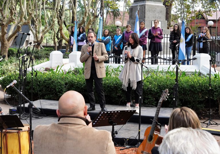 Soledad Martínez: “Vicente López es la capital del himno que une a todos los argentinos”
