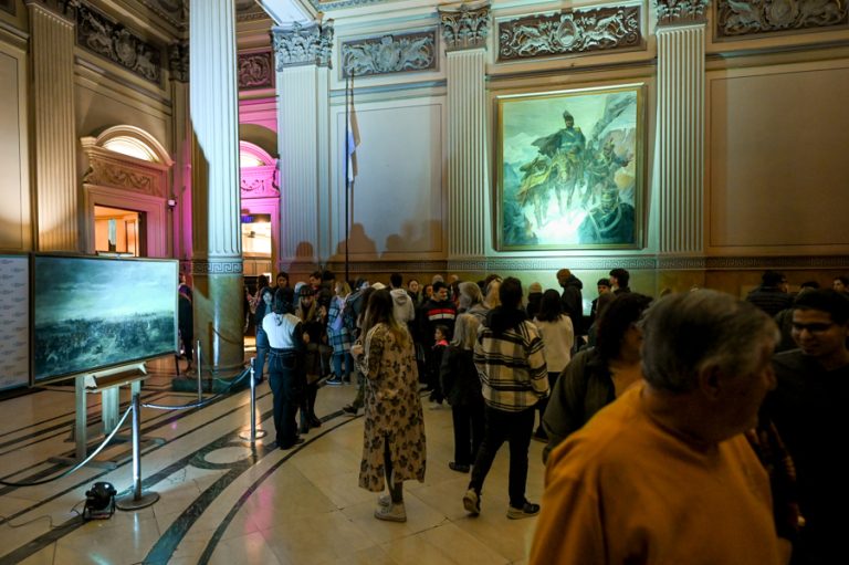 Más de 600 personas estuvieron en “Una Noche en los Museos” en la Legislatura bonaerense