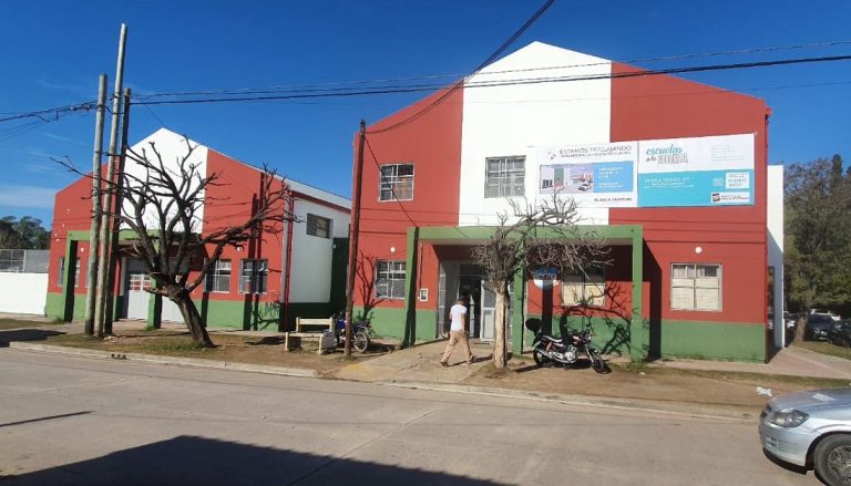 Amplían escuela técnica en Guernica Centro