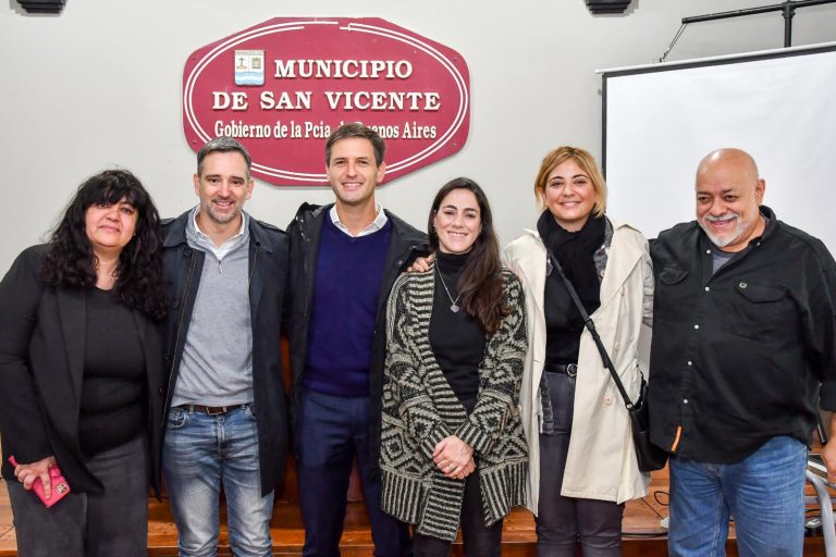 Convenio educativo entre San Vicente y UNLZ