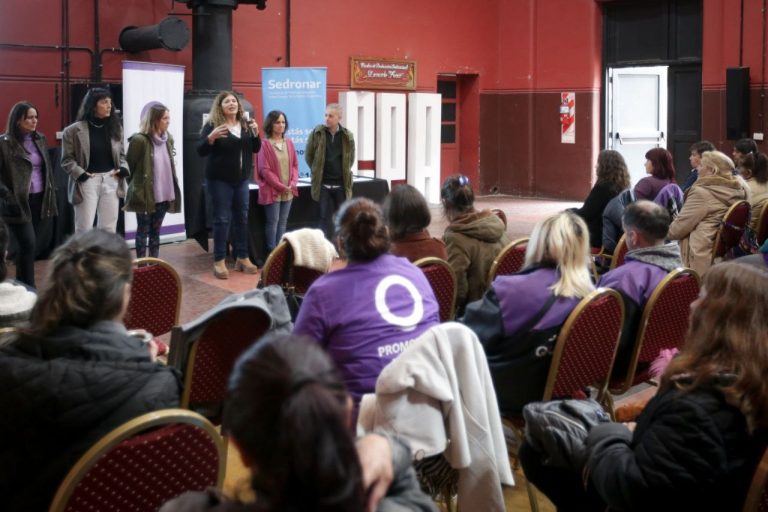 Quilmes adhirió al programa «Acompañantes comunitarios» del Sedronar
