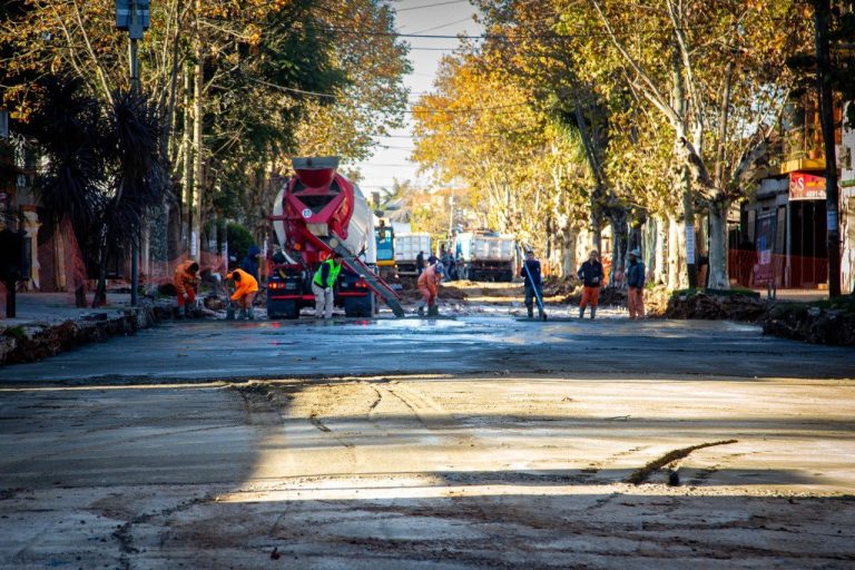 Tramo final de repavimentación de avenida Zapiola