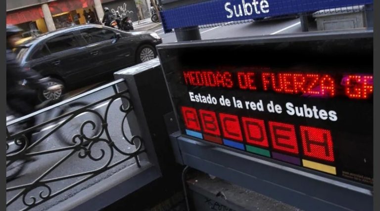 Empezó el paro de subtes, que afectará a todas las líneas