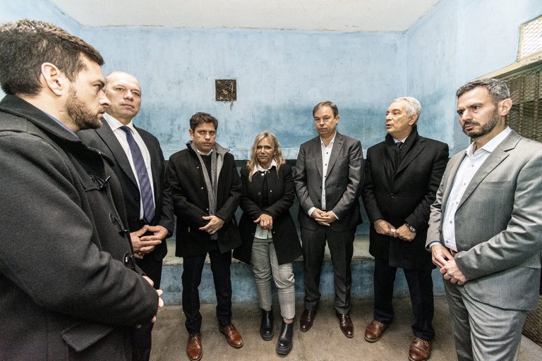 Refuerzan las calles de Brown con efectivos policiales