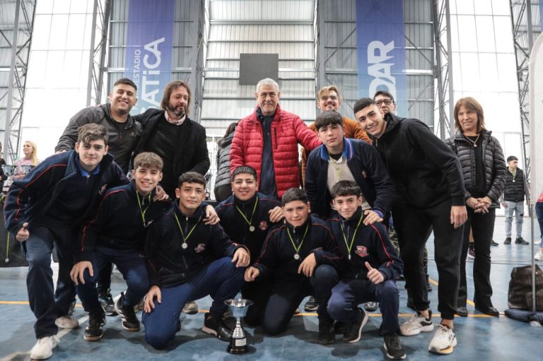 Se entregaron los premios de los Intercolegiales de Avellaneda