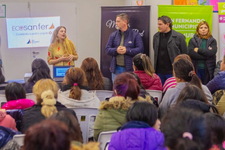 San Fernando incentiva el uso de la Copa Menstrual en charlas con vecinas