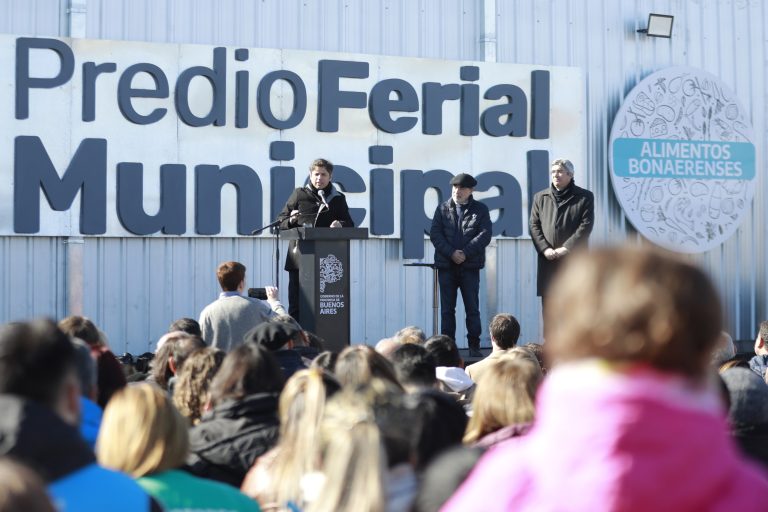 Kicillof inauguró el Mercado Bonaerense Fijo de Marcos Paz