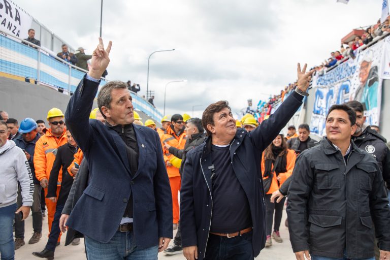 Espinoza y Massa inauguraron mega obra en Laferrere