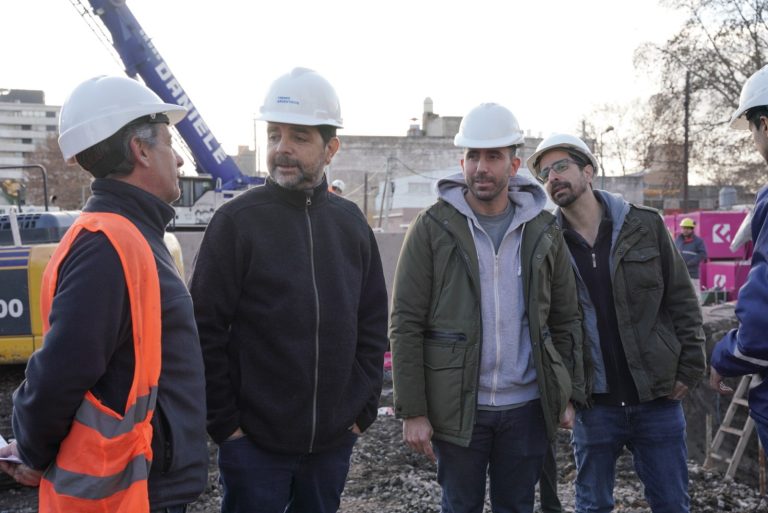 Moreira recorrió la obra del Paso Bajo Nivel de Perdriel