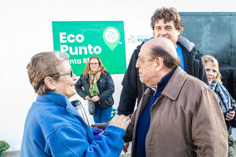 Nuevo Ecopunto en Barrio Santa Rita