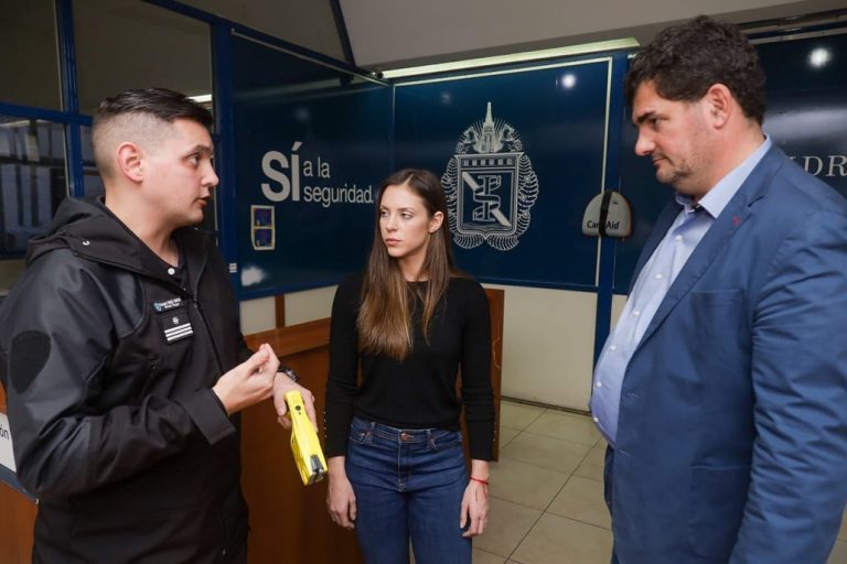 San Isidro quiere sumarse al uso de pistolas Taser