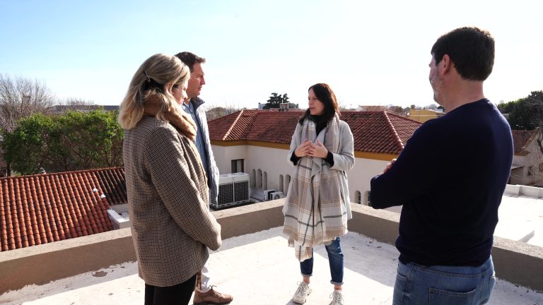 Vicente López ya instaló 350 paneles solares en delegaciones municipales