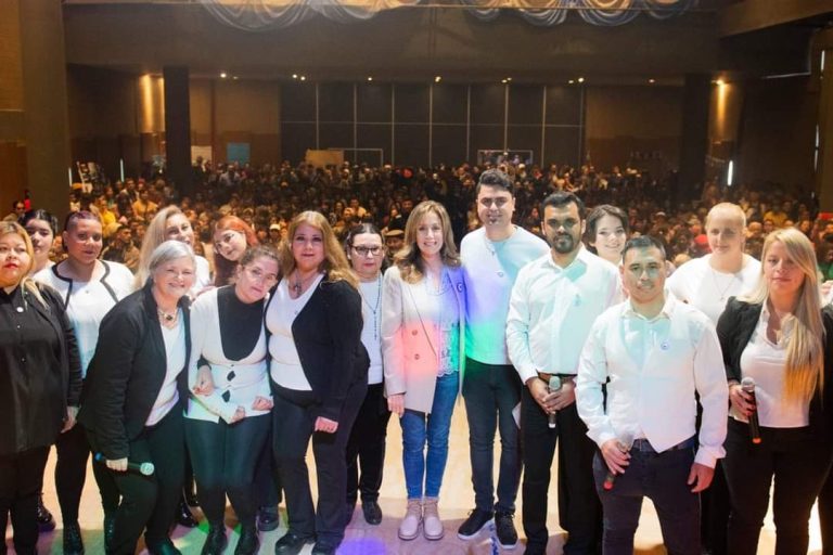 La Patria Cultura de Ezeiza celebró la Independencia