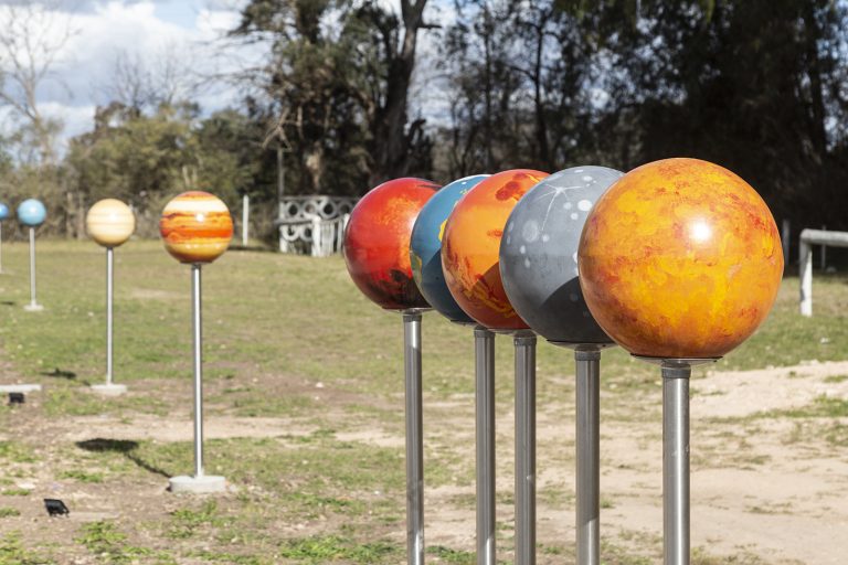 Telescopios abiertos para los vecinos en Plaza Brown