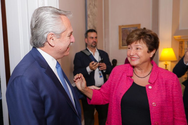 Fernández, con Georgieva: “Trabajamos a todo vapor tratando de alcanzar acuerdo”