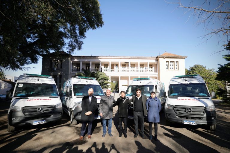 Kicillof: “Vamos a seguir equipando nuestro sistema de salud público y ampliando derechos”