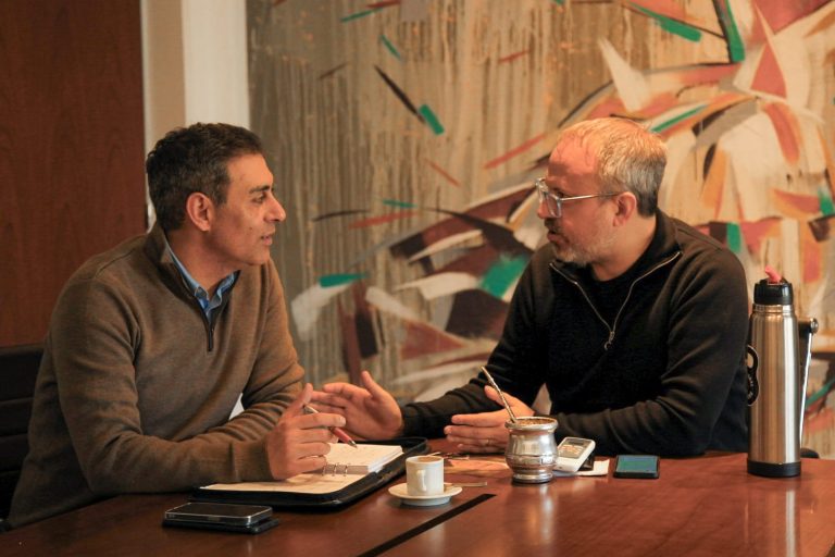 Valenzuela recibió en Tres de Febrero al intendente electo de San Luis