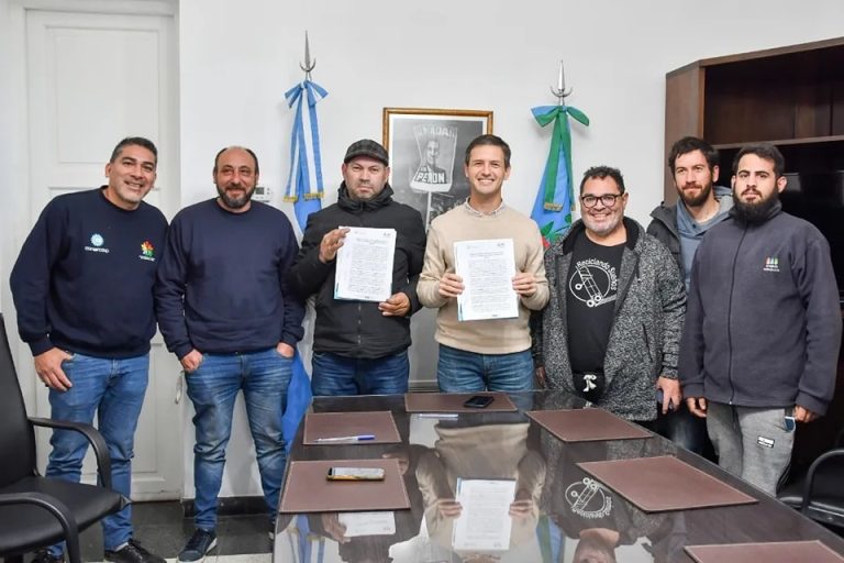 Nuevo vehículo para el reciclaje en San Vicente