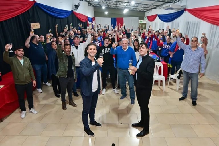 Convenio para ceder terrenos a Club Deportivo San Vicente