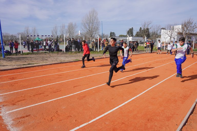 Completan obra en pista de atletismo en Trujui