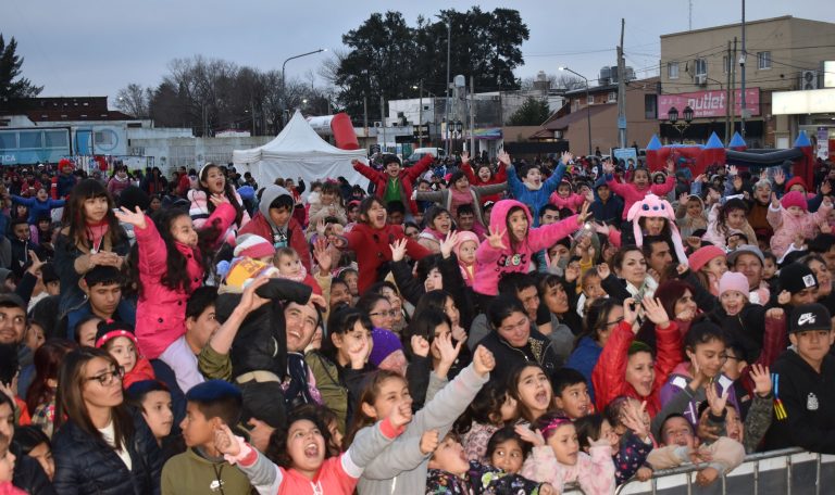 Festejo por el Día de la Niñez en Guernica