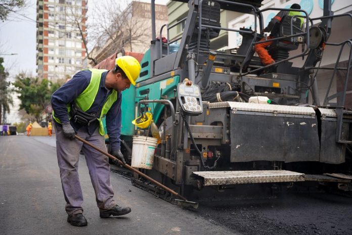 MAYRA RECORRIÓ OBRA DE REPAVIMENTACIÓN EN QUILMES CENTRO 5