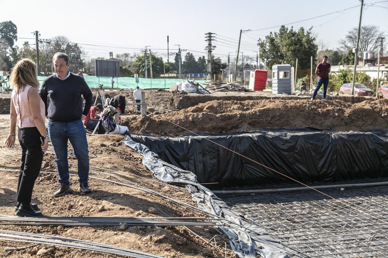 Avanzan obras en natatorio de Rafael Calzada