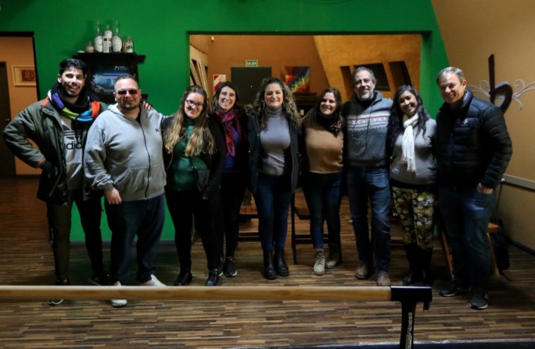 Cascallares visitó el Centro Cultural “Los Bemoles” del barrio Corimayo